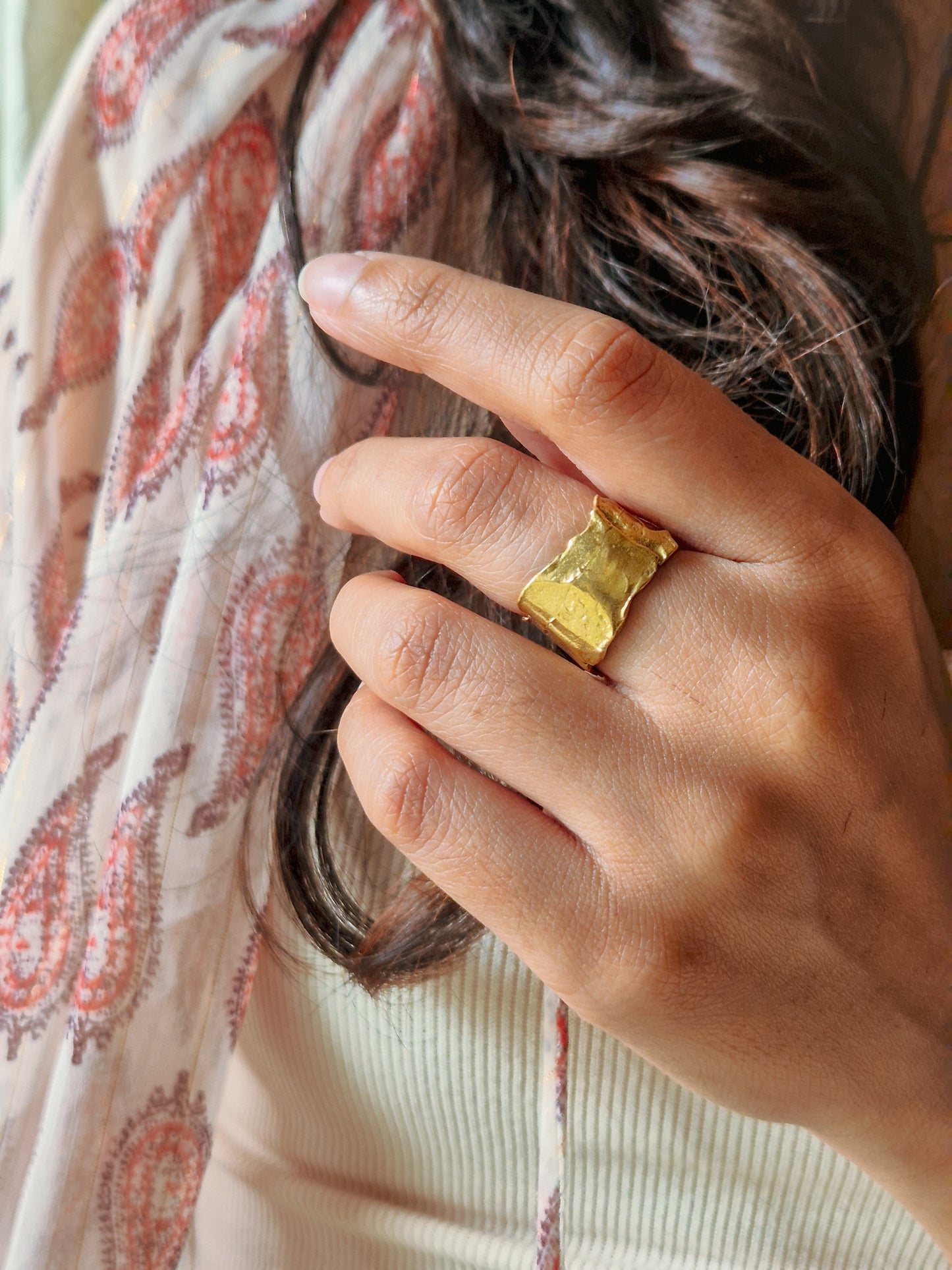 Aurum abstract band adjustable brass ring