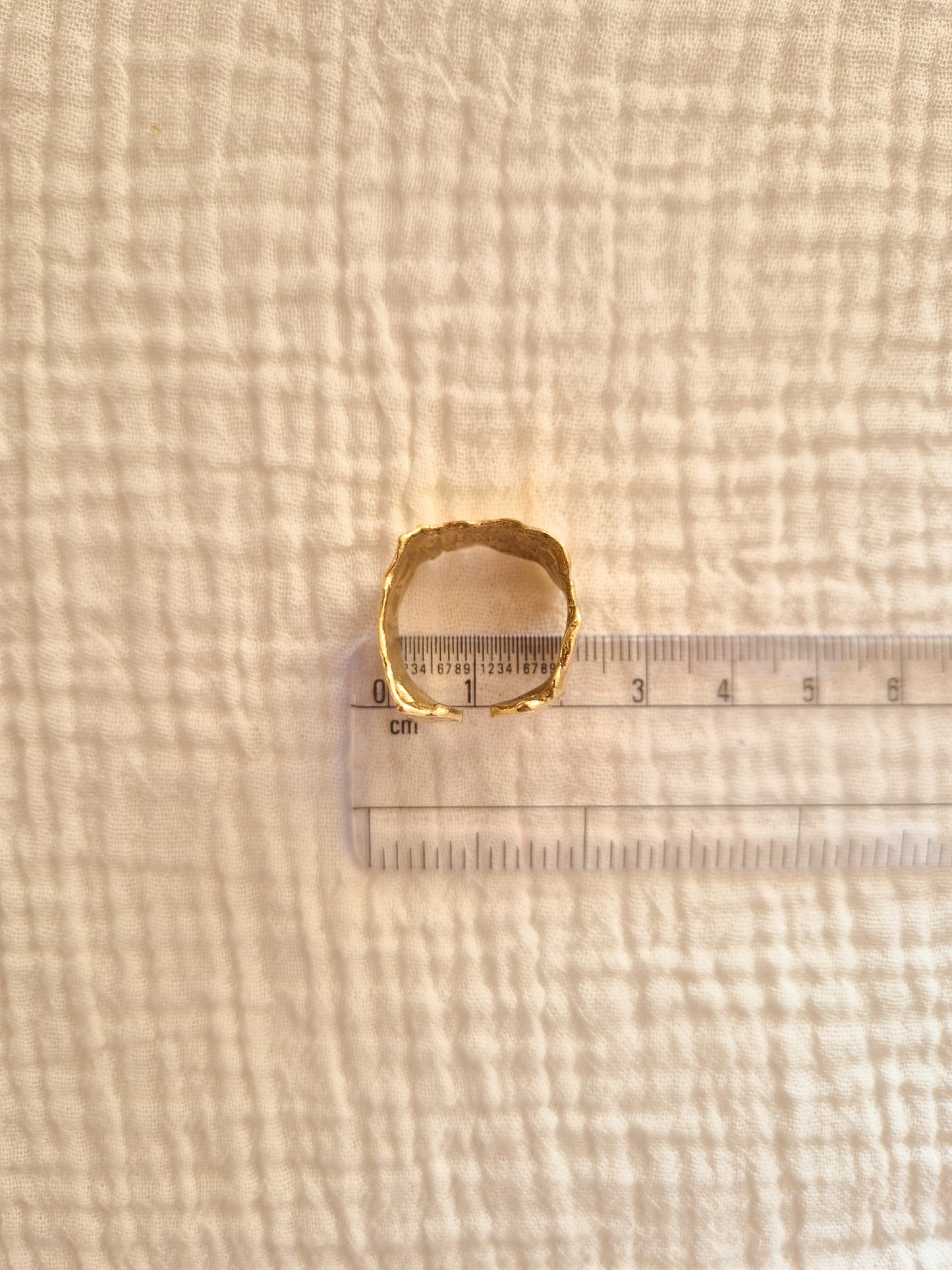Aurum abstract band adjustable brass ring