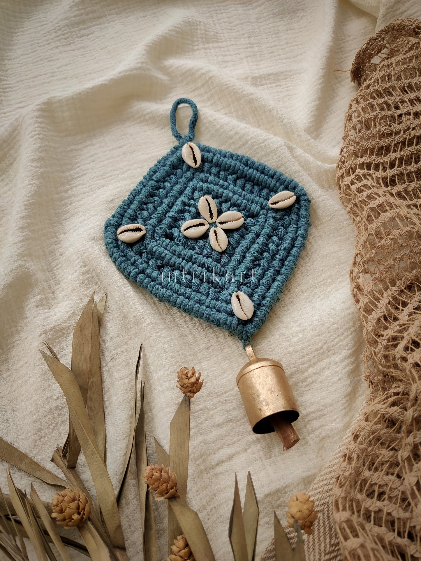 Cowbell cowrie shell small macrame wall hanging