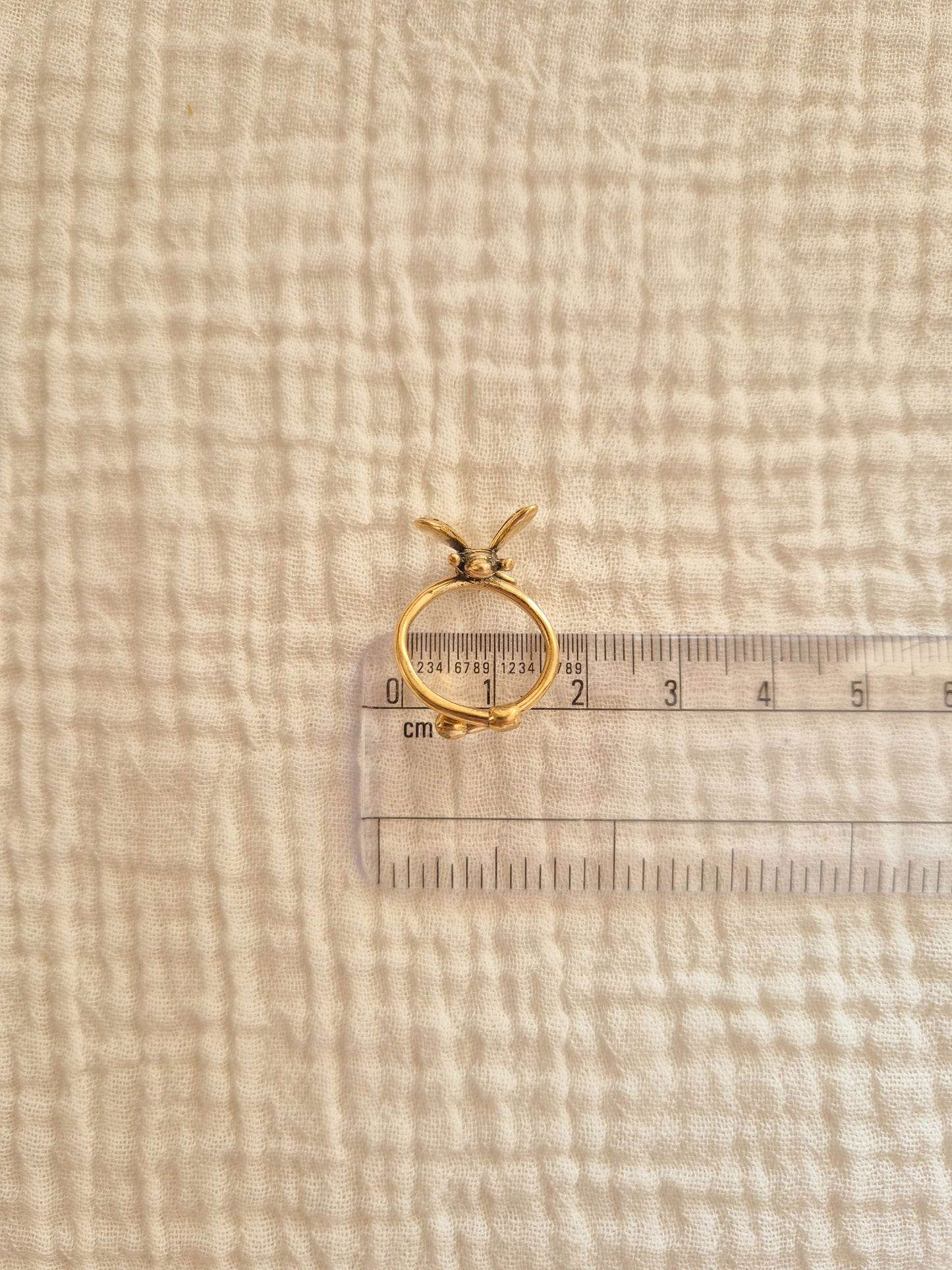 Buzz bee adjustable brass ring