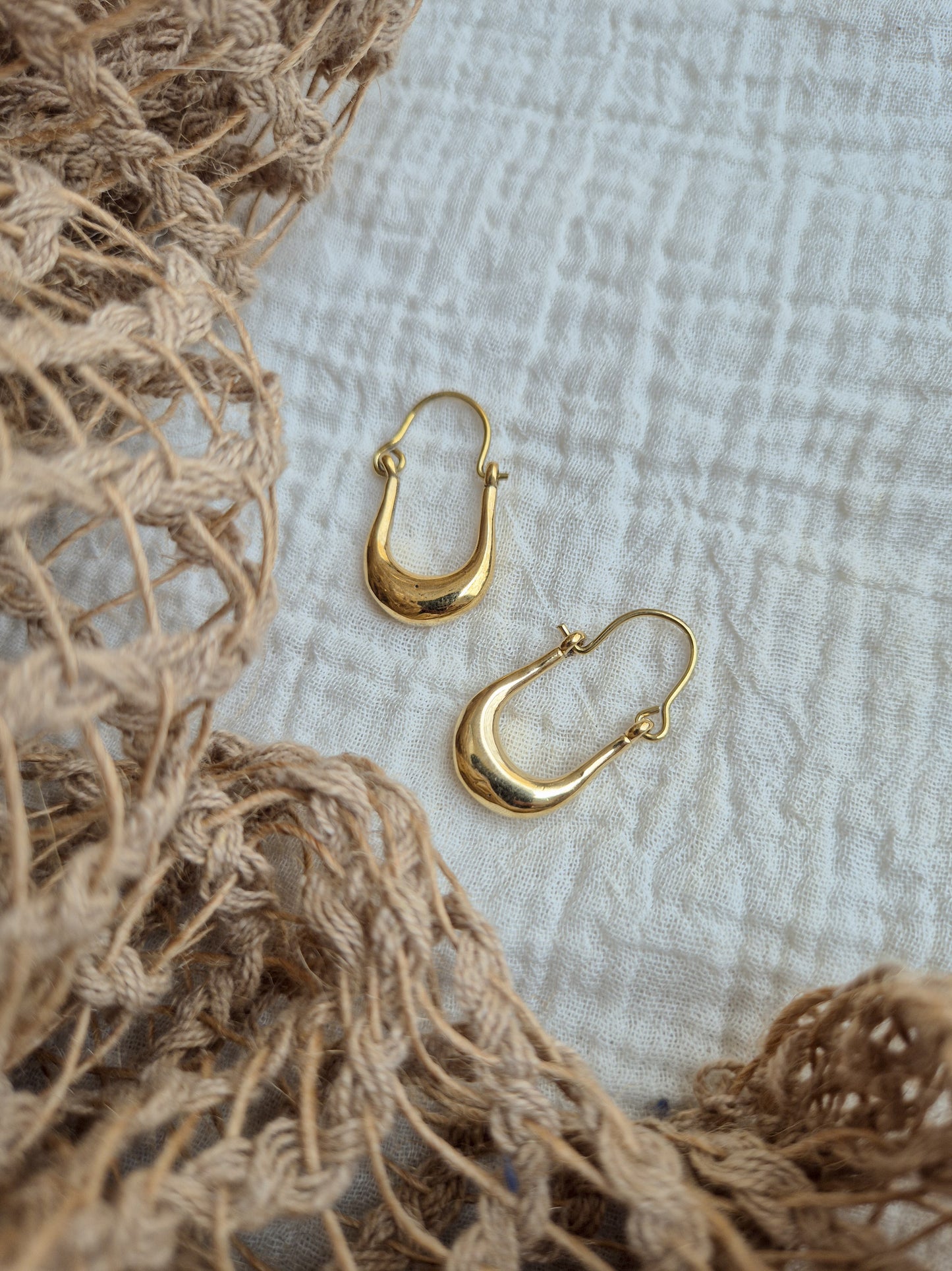 Dhii lil oval hoop brass earrings