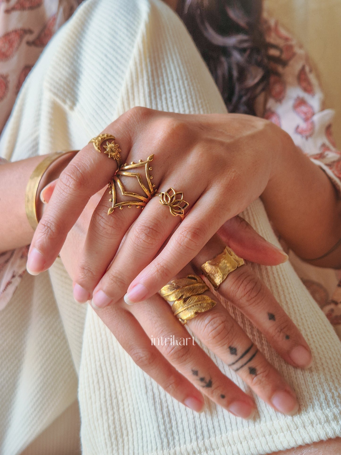 Divine Aura Adjustable brass ring