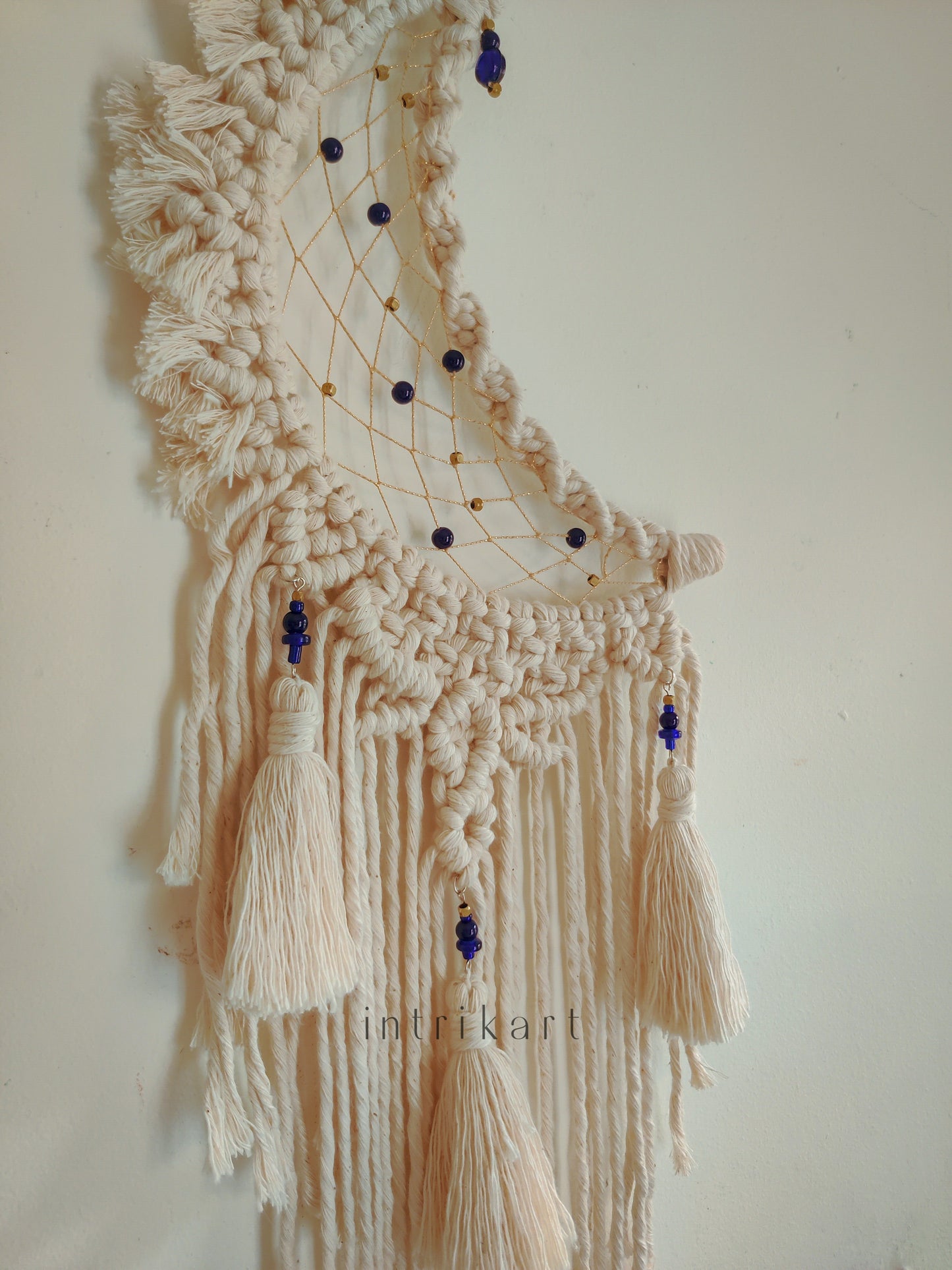 Offwhite moon macrame dreamcatcher
