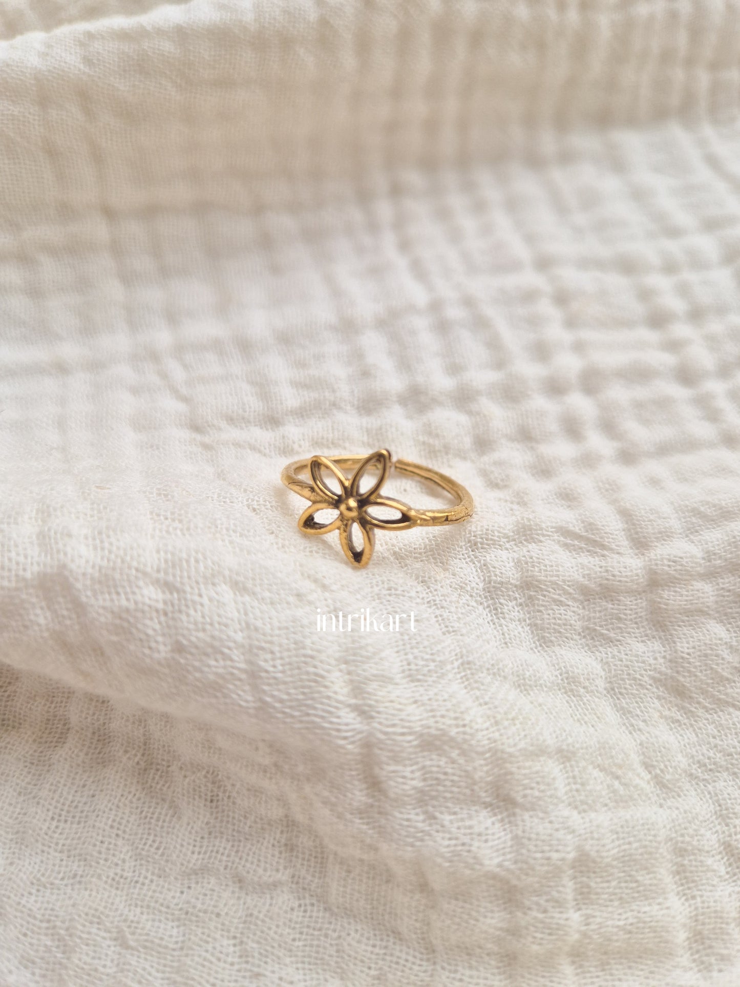 Phool brass ring