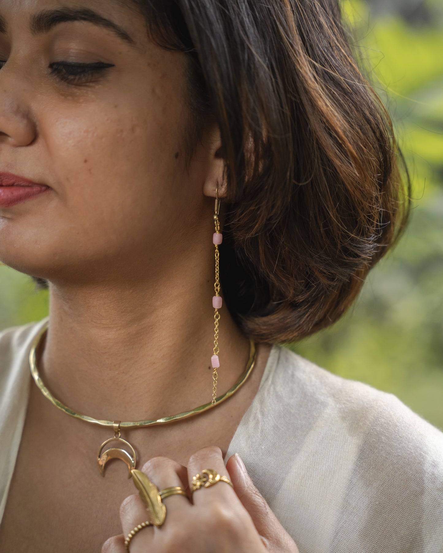 Dusty pink dew drop brass earrings