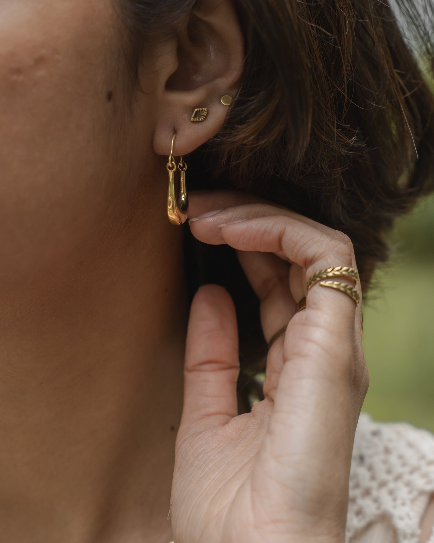 Dhii lil oval hoop brass earrings